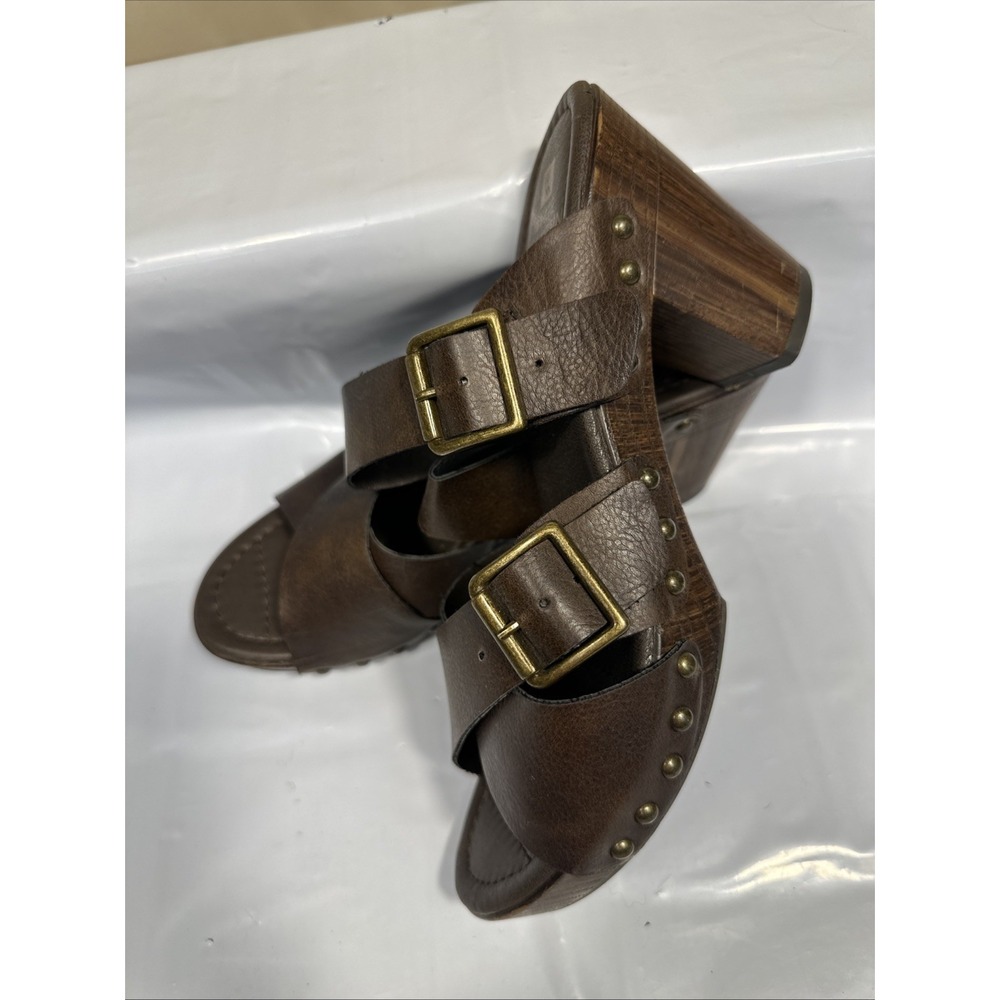 White Mountain Brown Platform Sandal with Heel Size 7  Earth Tone Look Wood